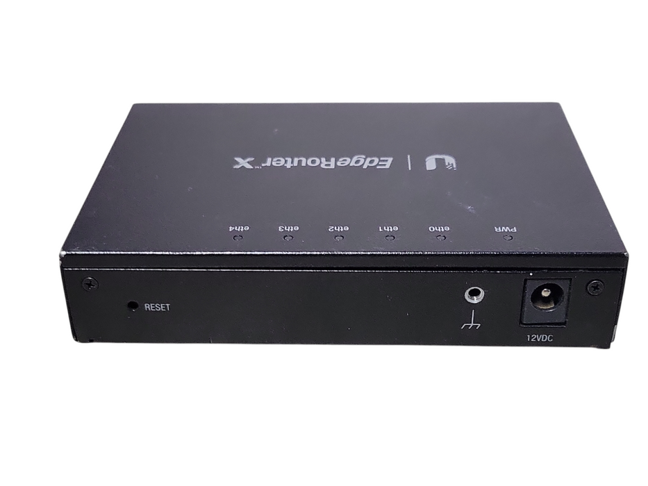 Ubiquiti Networks ER-X EdgeRouter X 5-Port Gigabit Wired Router Q_