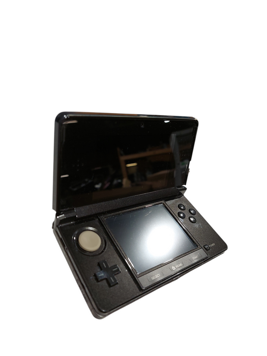 Nintendo 3DS  Model: CTR-001(USA) with DOGZ Game Cart =