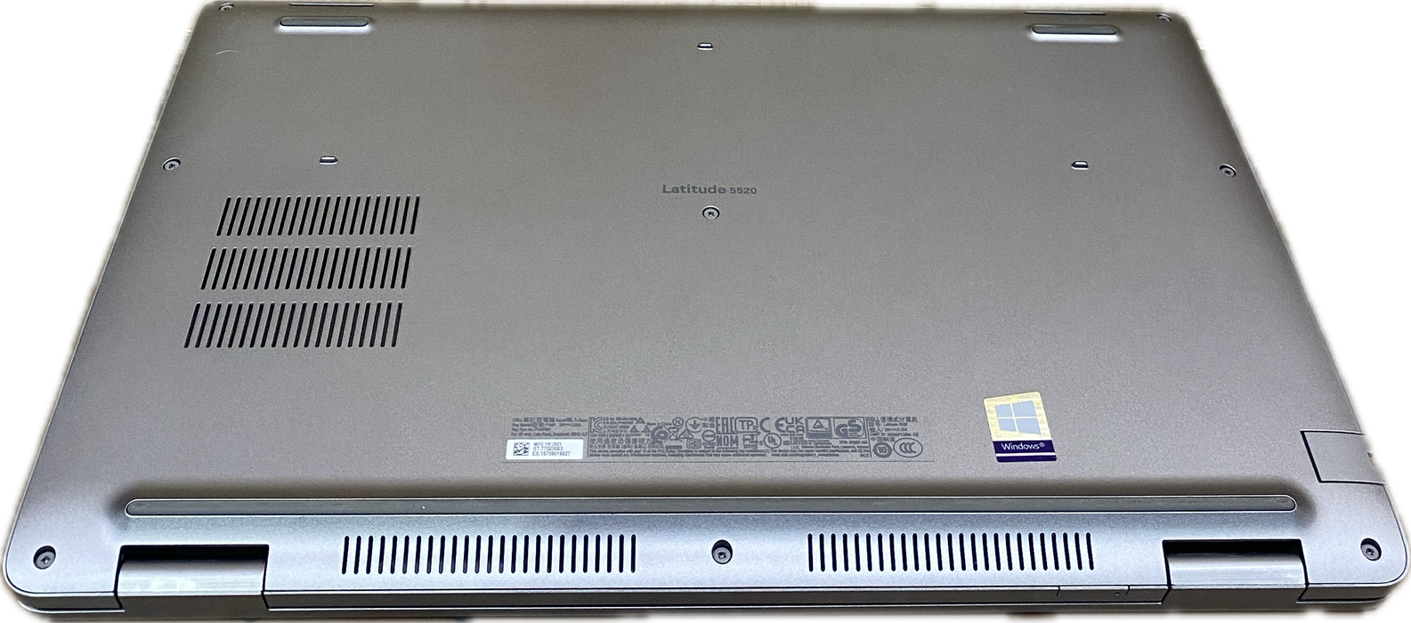 Dell Latitude 5520 15" Core i5-1135G7@2.40GHz 16GB RAM 256GB SSD  Lap200