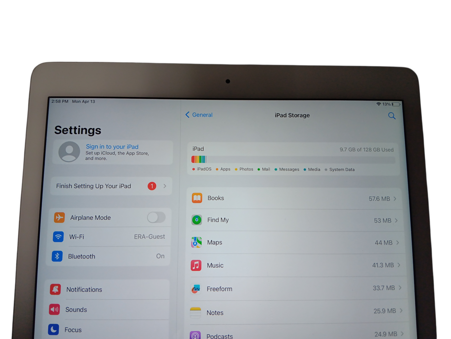 Apple iPad Pro 12.9-inch 1st Gen - Silver - 128GB [A1584] Q