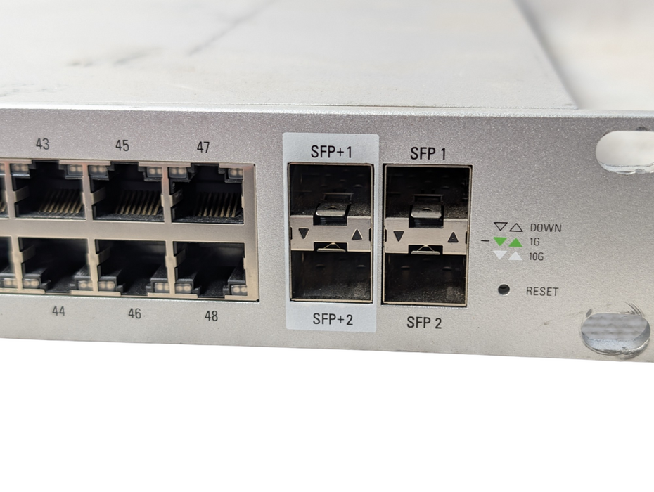 Ubiquiti UniFi US-48-500W Switch 48 500W Please READ  -