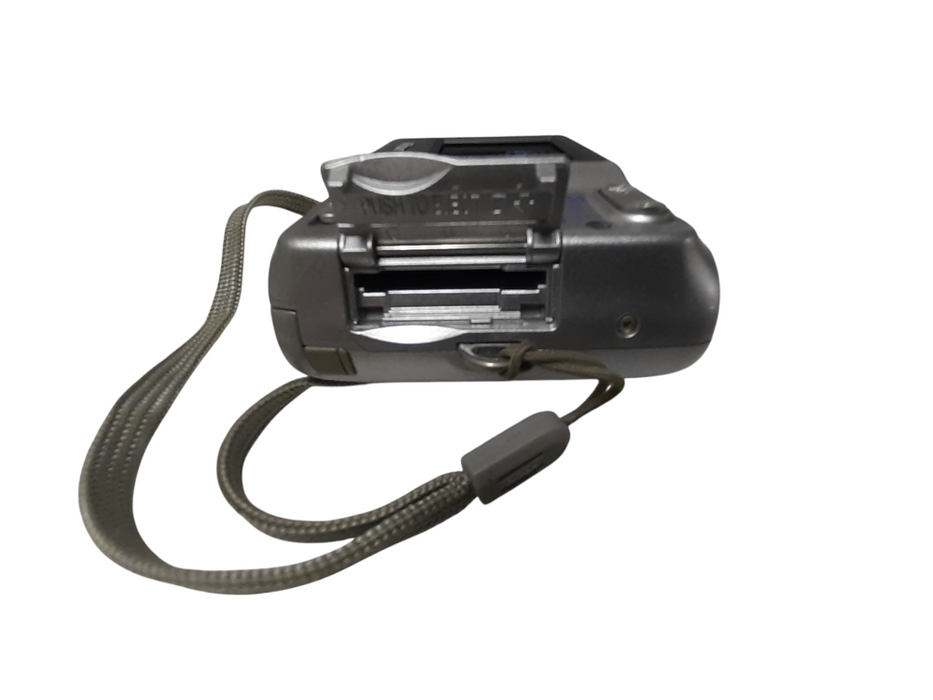 Nikon COOLPIX L3 5.1MP Digital Camera Q
