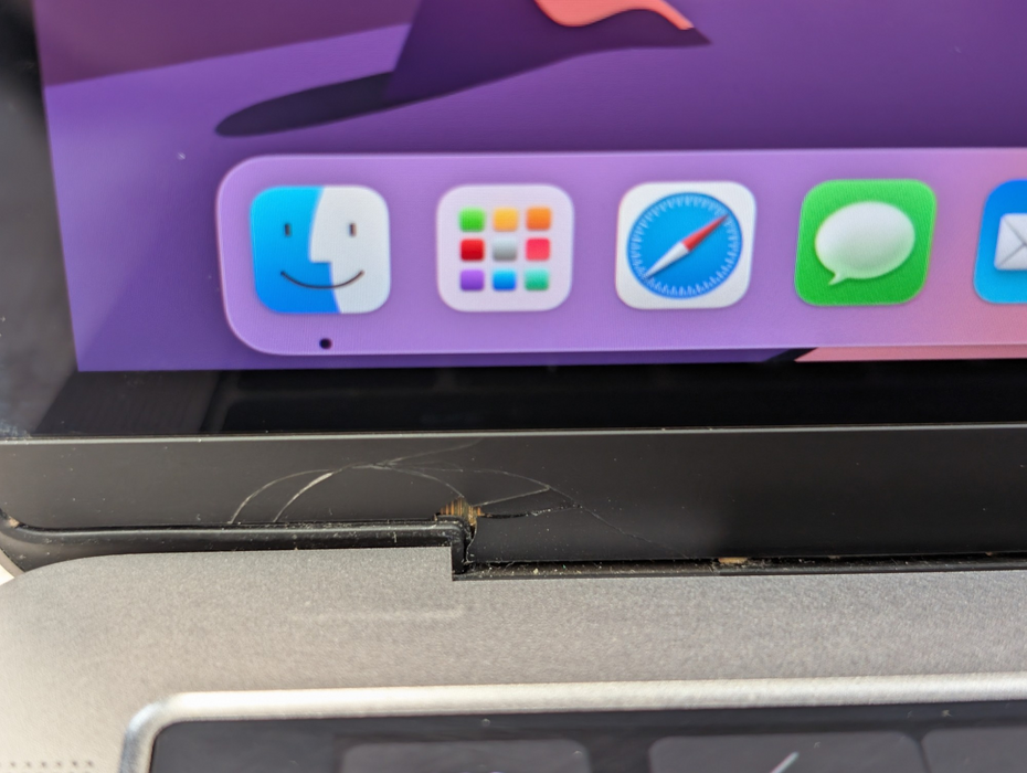 MacBook PRO 13-inch 2019 Intel Core i5-8257U 16GB RAM 250GB Storage READ  -