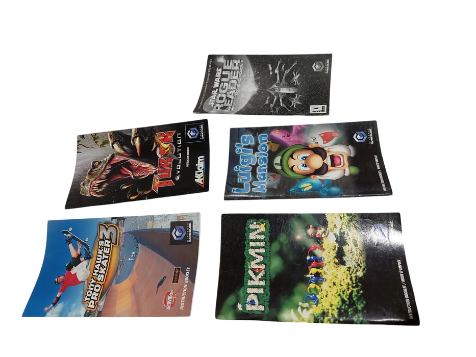 Bundle of 12 Nintendo 64 & 5 Gamecube Manauls Instruction Booklets  =