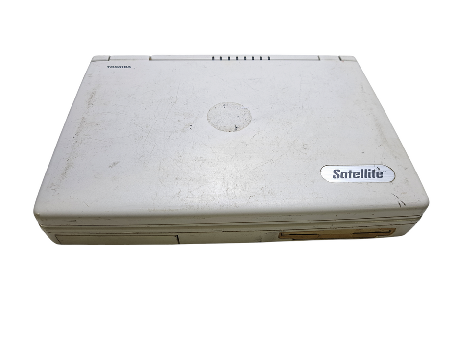 Vintage Toshiba Satellite Laptop T1910/200 No HDD *READ*