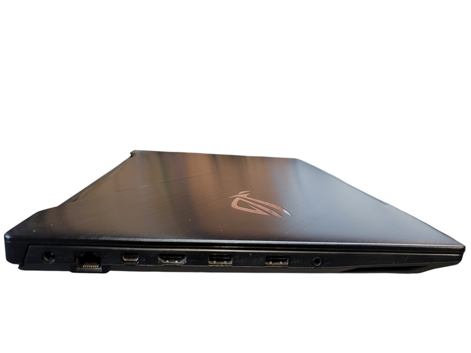 Asus ROG Strix GL503V i7-7700HQ 32GB DDDR4 GTX 1050 512GB SSD READD!! β Lap200