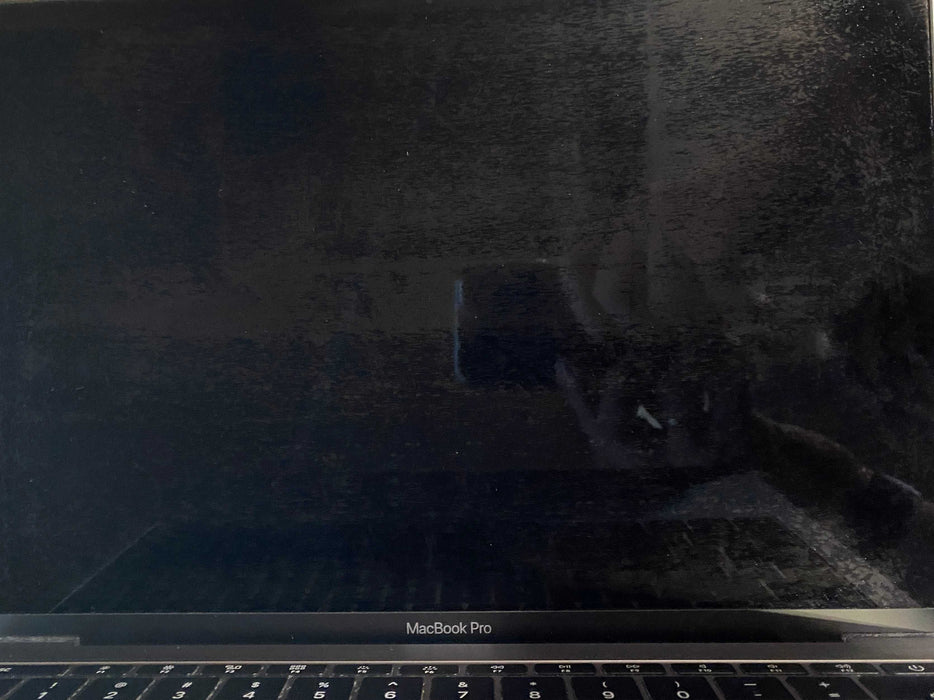 Apple MacBook Pro 13" 2017 i5-7360U 8GB RAM 128GB SSD READ!