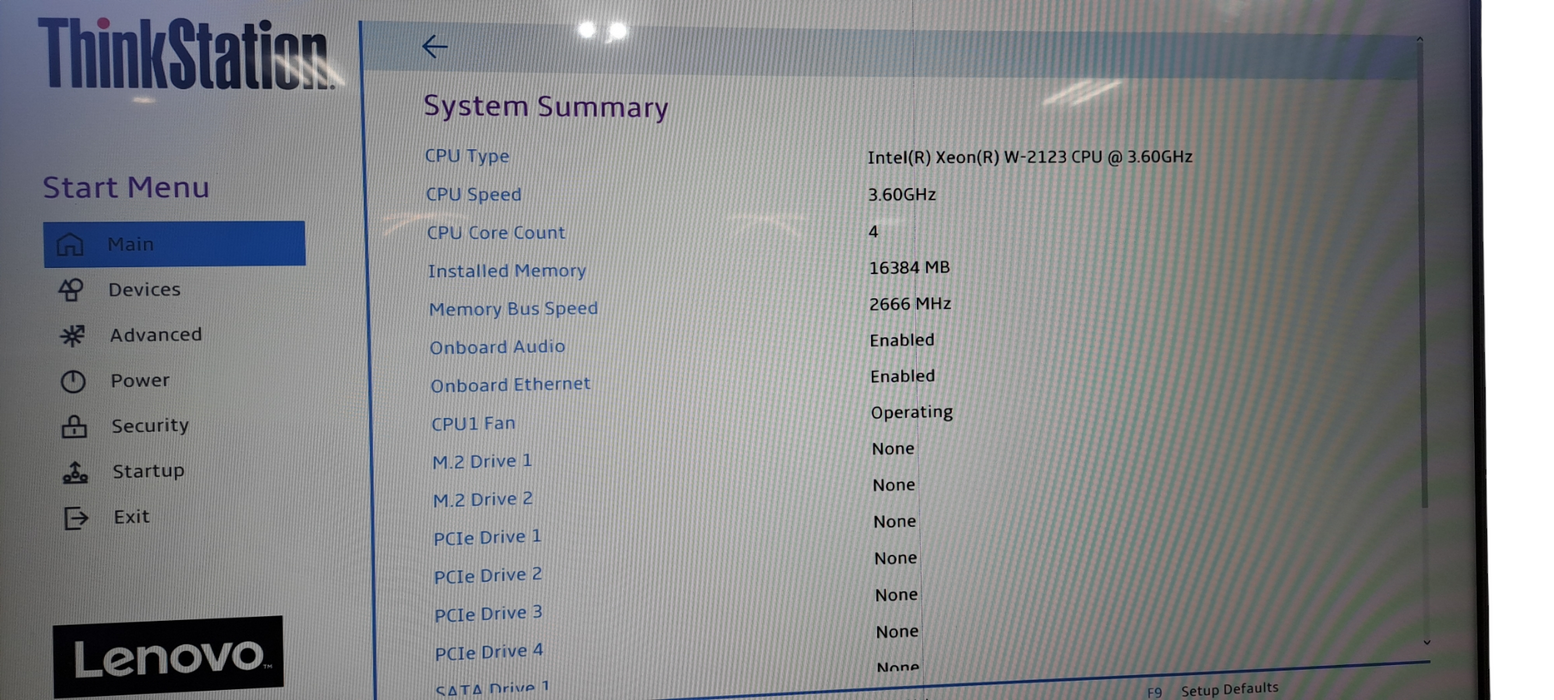 Lenovo P520c Intel Xeon W-2123| 16GB DDR4|NO HDD|AMD Radeon R7 240 2GB