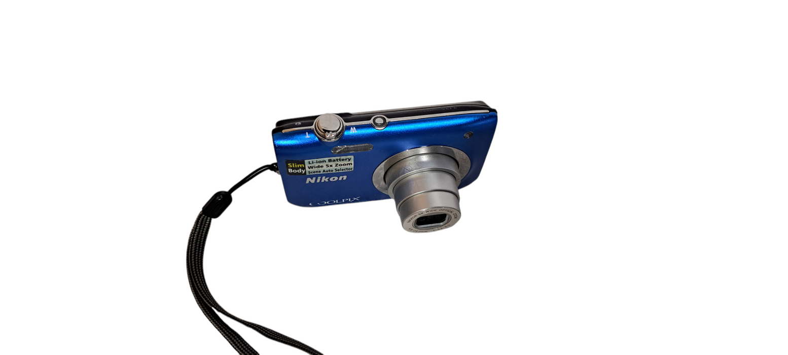 Nikon COOLPIX S2600 Digital Camera 14.0MP 5x Optical Zoom|READ