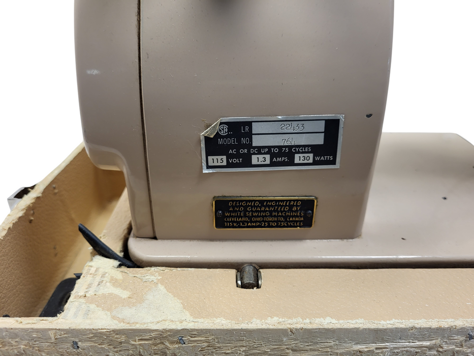 Vintage White model 764 sewing machine READ $