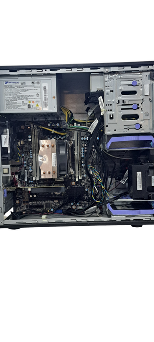 Lenovo P520c Intel Xeon W-2123| 16GB DDR4|NO HDD|AMD Radeon R7 240 2GB