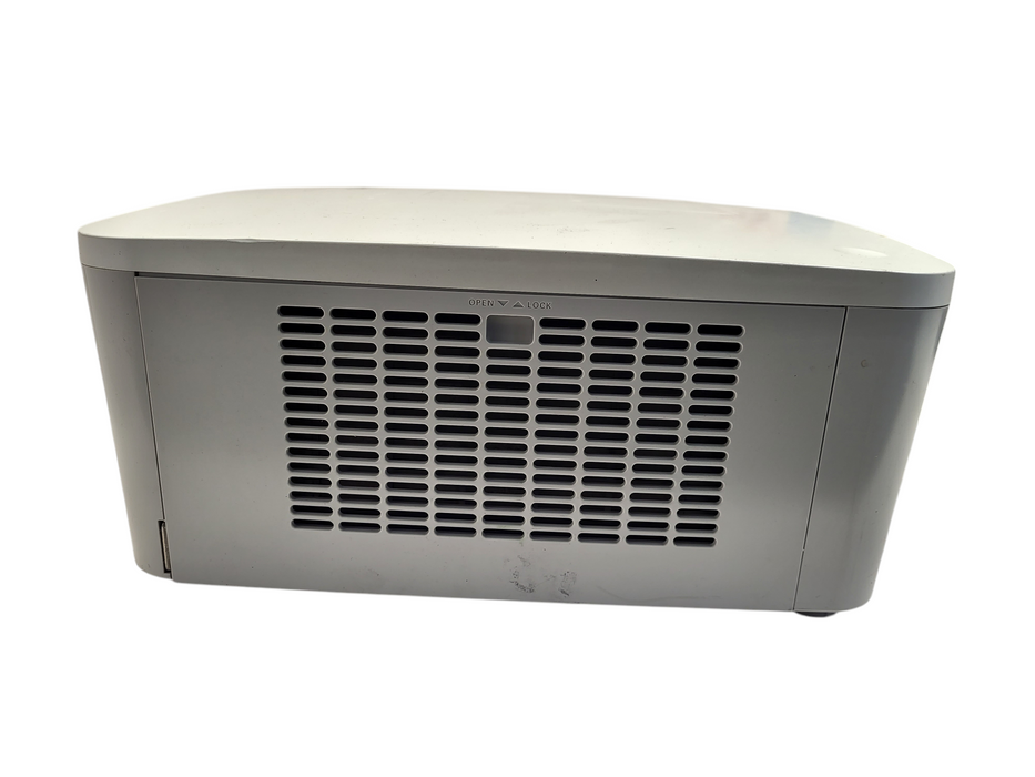 SANYO PLC-WM4500L WXGA PROJECTOR 4500 ANSI LUMENS LAMP NO REMOTE READ $