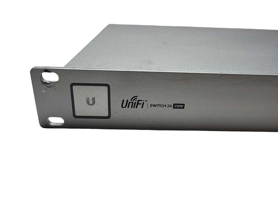 Ubiquiti UniFi US-24-250W 24 Port Managed PoE+ Gigabit Switch US-24-250W READ $