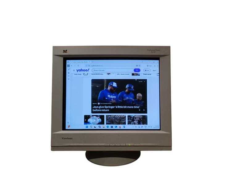 ViewSonic P225F VCDTS22074 FLAT CRT 20" Vintage Professional Color Monitor