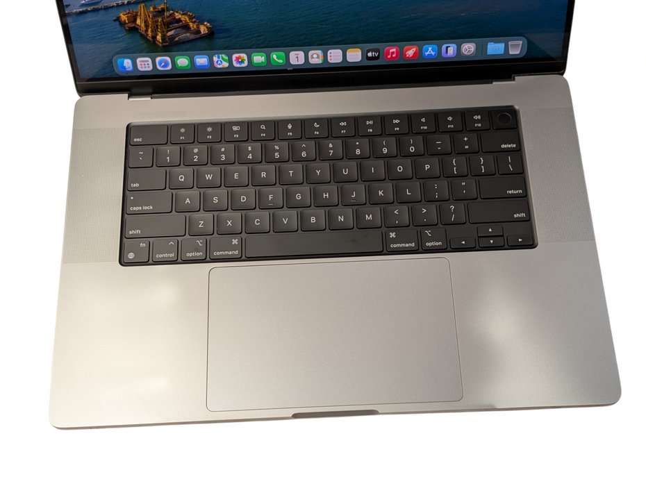 Apple MacBook PRO 16-inch 2021 M1 PRO 16GB RAM 1TB Storage UNLOCKED READ  -