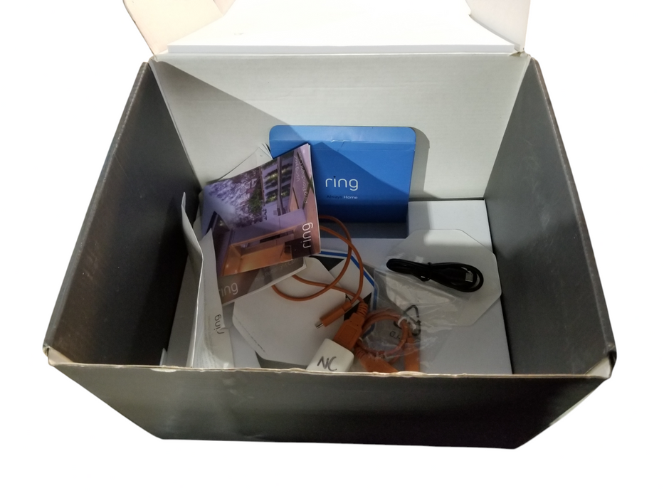 Ring - Floodlight Cam Outdoor Surveillance Camera - White *READ*