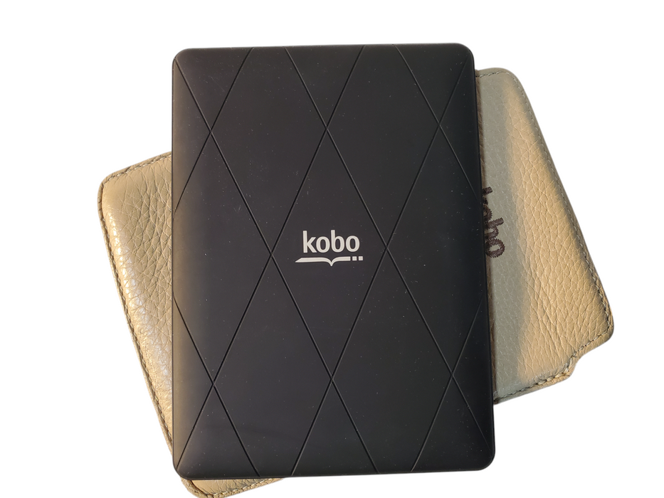 Kobo Glo 2GB, Wi-Fi, 6in eBook e-Reader- N613 - Black