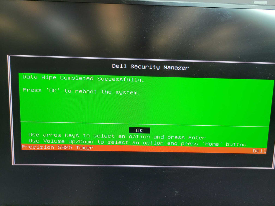 Dell Precision 5820 - Xeon W-2104 32GB DDR4 RADEON PRO WX4100 512GB SSD %