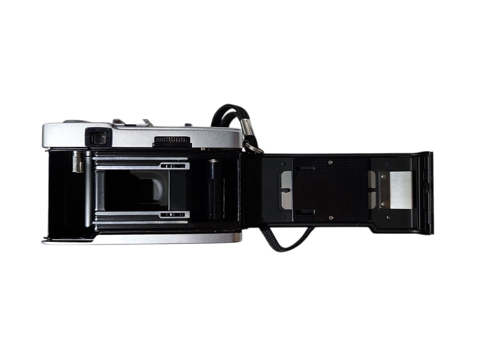 Olympus Trip 35 Point & Shoot, 35mm Vintage Film Camera Camera, Made in JP