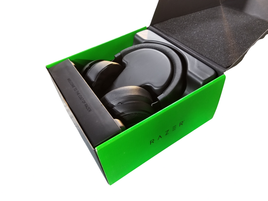 Razer Kraken Wired 7.1 Surround Sound Gaming Headset RGB w/Microphone