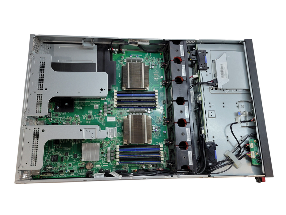 Lenovo ThinkServer RD440 - 2x Xeon E5-2407 v2 32GB DDR3 NO HDD 2x800W PSU %