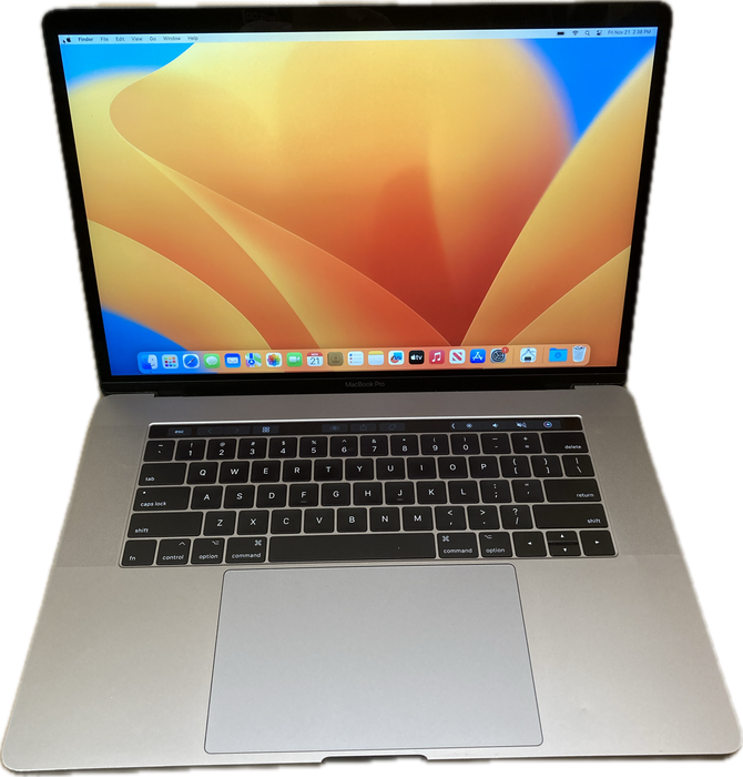Apple MacBook Pro 15" i7-7820HQ Radeon Pro 560 4GB GPU 16GB RAM 512SSD READ