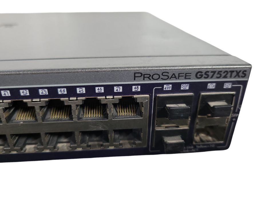 NETGEAR ProSafe GS752TXS 48 x GB RJ45 + 4 x 10GB SFP+ Managed Switch !