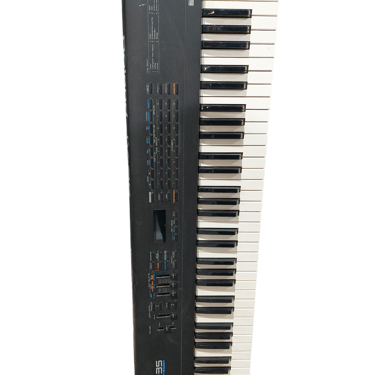 Roland JV-35 Expandable Synthesizer Q= — retail.era