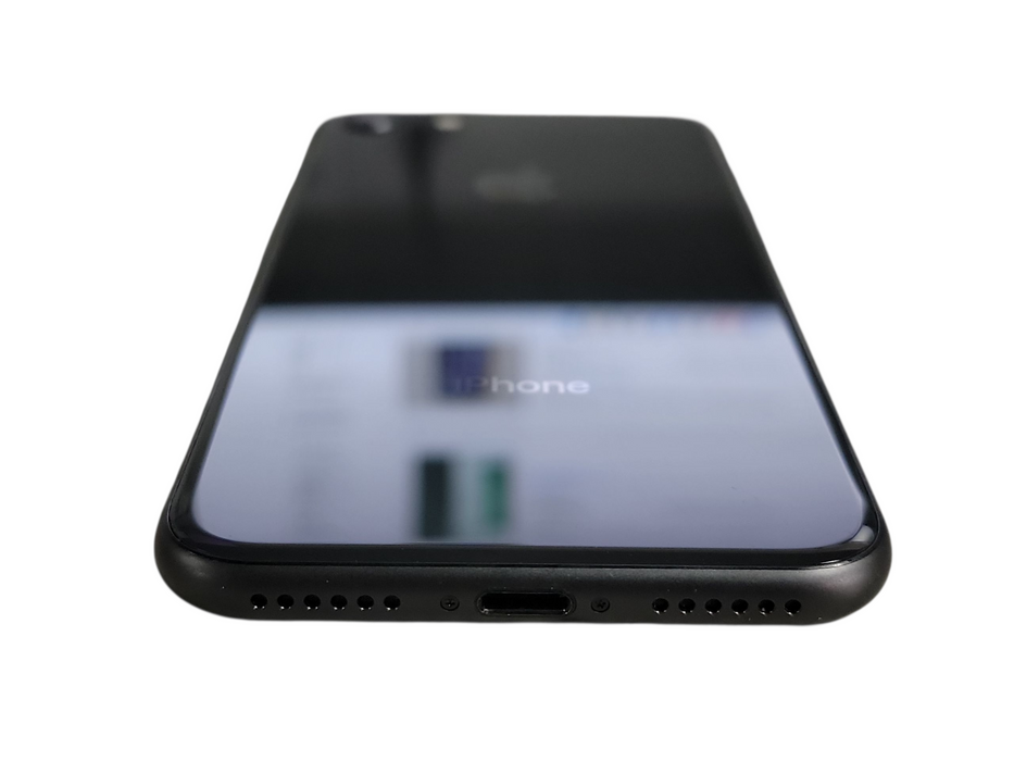 Apple iPhone 8 - 64GB - Space Gray [A1905]