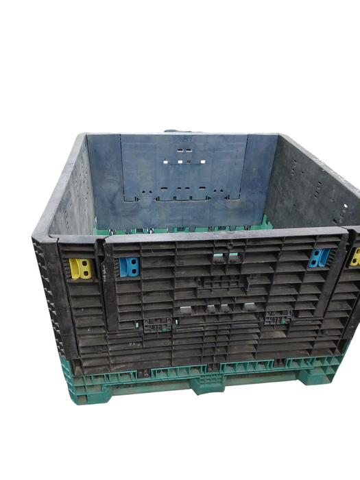 25 Resin Plastic Tote Bins & 1 Resin Pallet 34x48x46 Foldable Gaylord  =