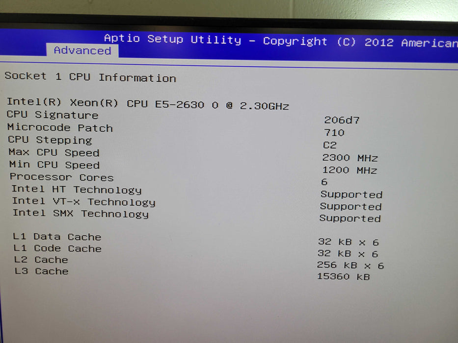 Supermicro X9DRi-LN4+X9DR3-LN4+ - 2x Xeon E5-2630 0 48GB DDR3 LSI-9260 16i %