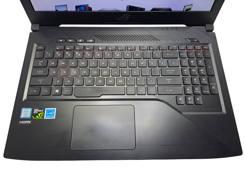 ASUS ROG STRIX GL503V | i7-7700HQ, 16GB DDR4, GTX 1050 4GB, 256 + 512GB SSD ) Lap200