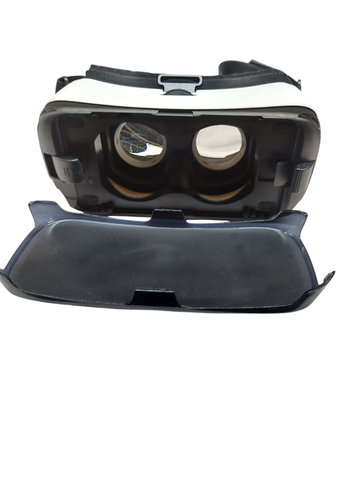 Samsung Gear VR Smartphone VR by Oculus Compatible with Note 5/S6/S6 Edge