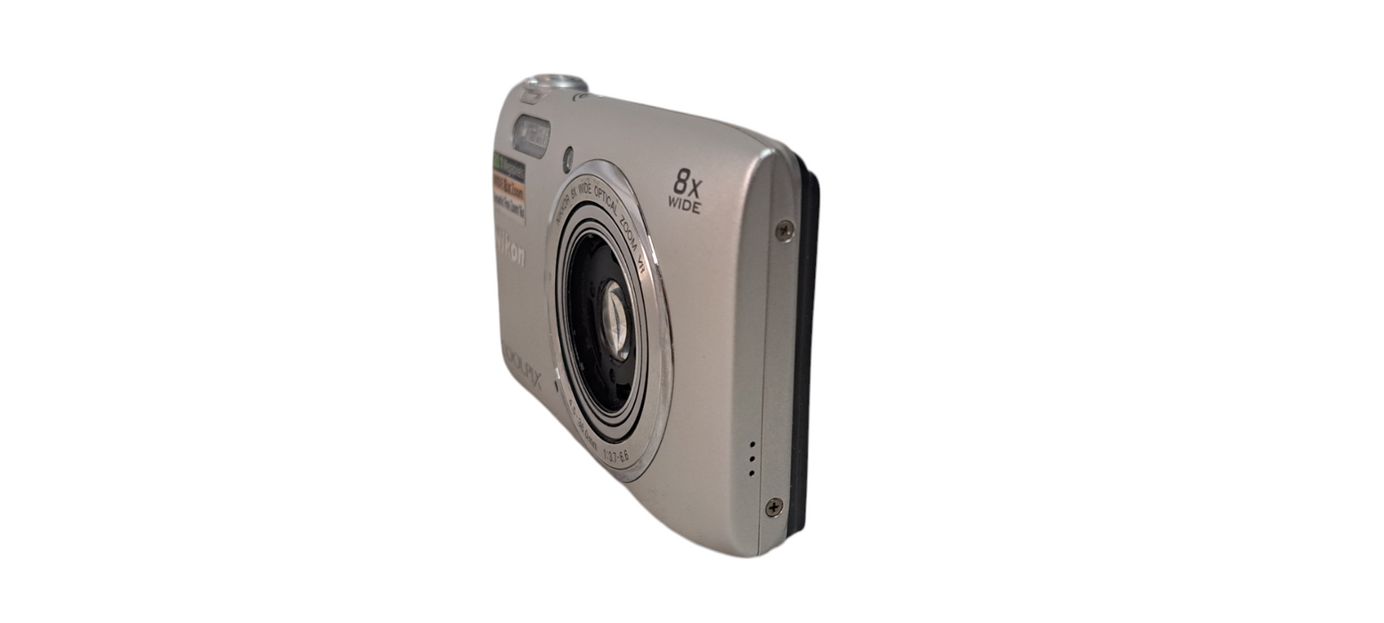 ikon Coolpix S3600 20.0MP Compact Digital Camera |READ