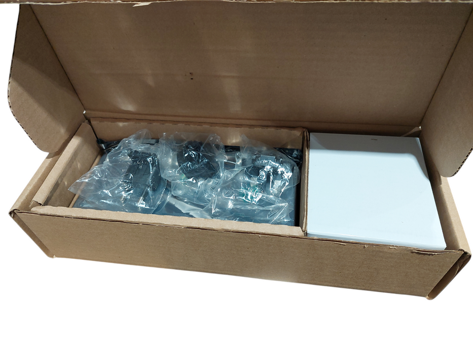 Matrox DS1 Thunderbolt DS1/DVI Docking Station  Q=