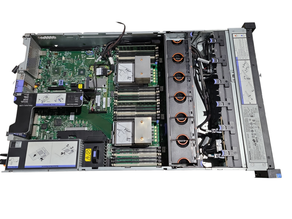 Lenovo 5462-AC1 - 2x Xeon E5-2640 v3 32GB DDR4 M5210
