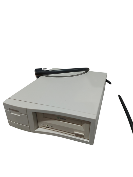 Seagate Model: STD6401LW PN: TC4300-013 DDS4 Tape Drive  =