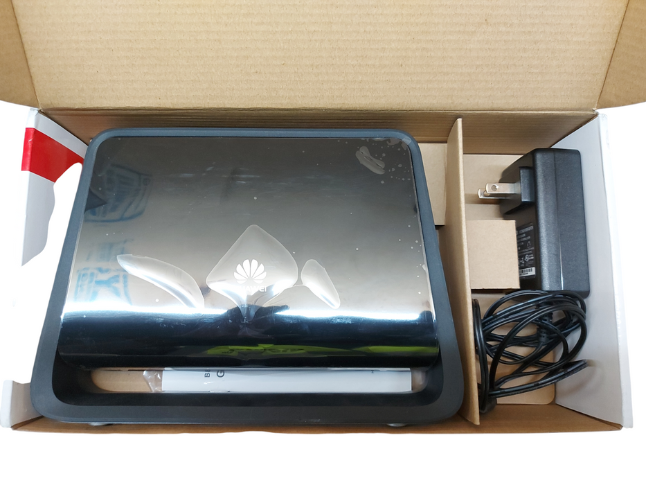 Lot 2x Huawei B890 Wireless Gateway Router 4G LTE Wireless Router Smart