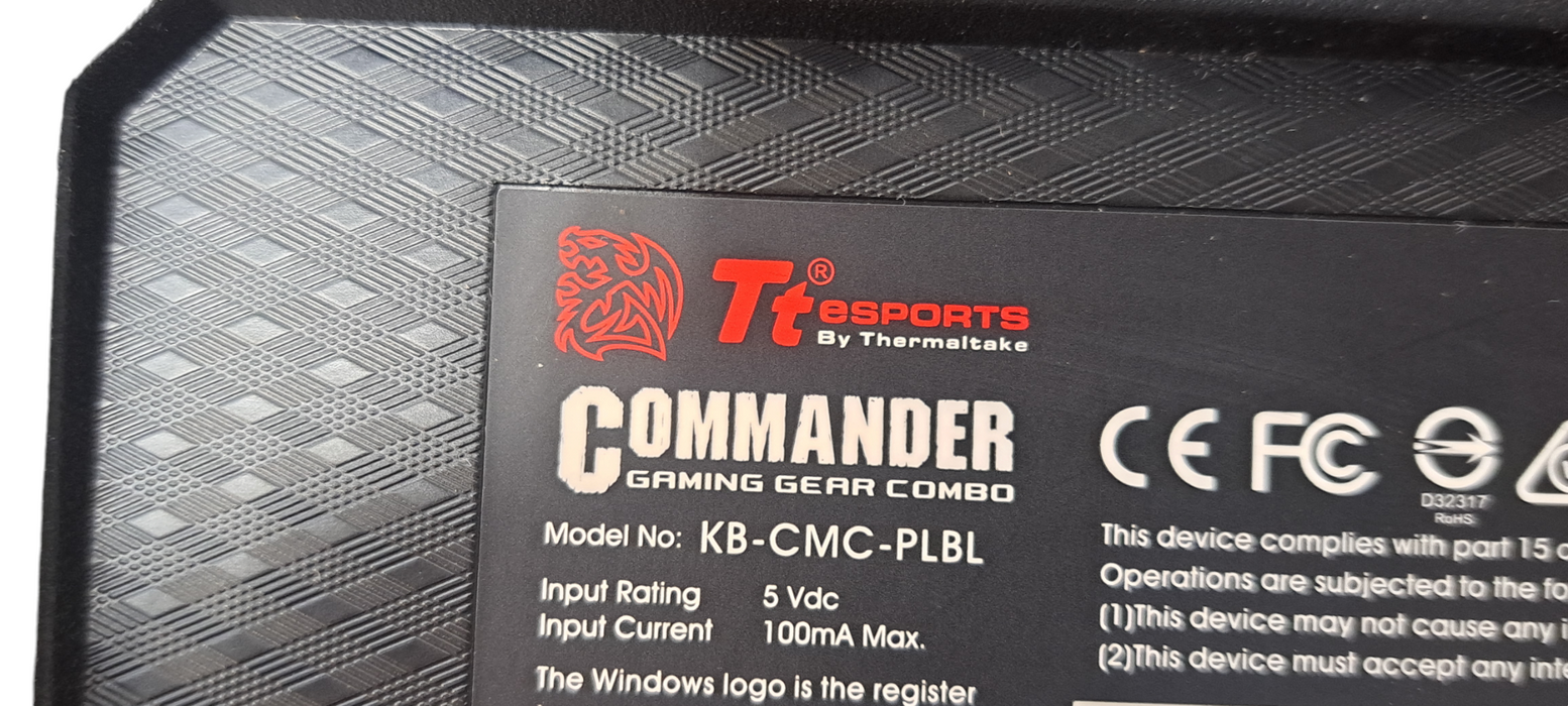 TT Esports Thermaltake Commander Gaming Wired Keyboard  Q