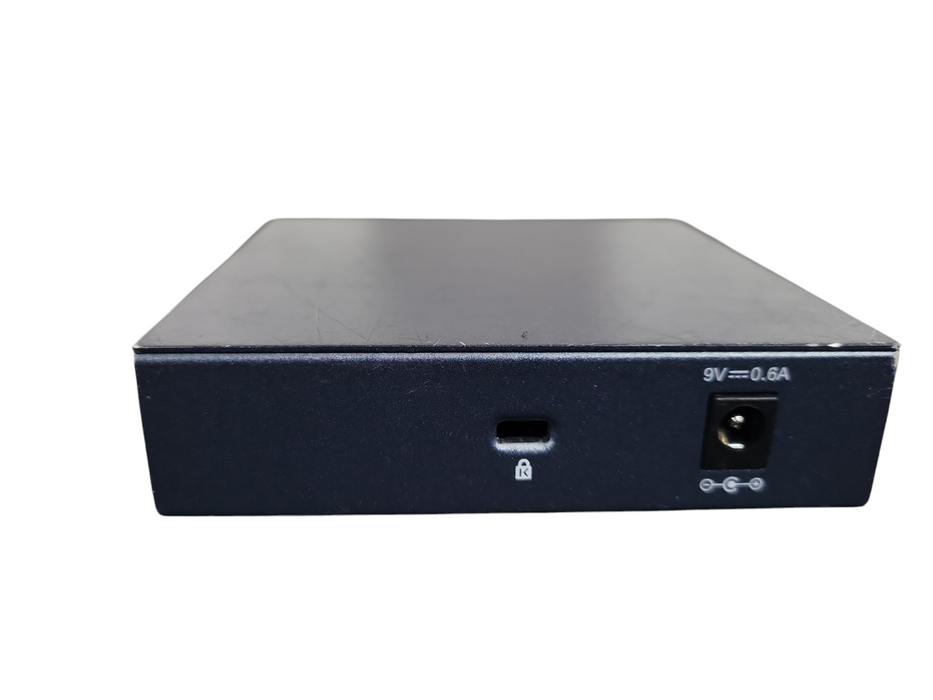 TP-LINK TL-SG105 5-Port Gigabit Desktop Switch 10/100/1000mbps  !