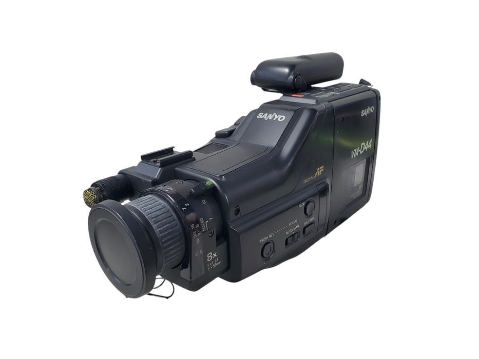 SANYO VM-D44 Video Recorder with Carrying Bag Power Supply Cables