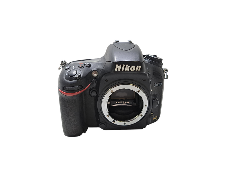 Nikon D610 FX 24.3MP DSLR Camera (Body Only) *READ* )