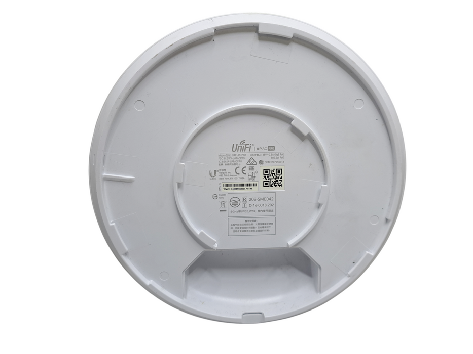 Ubiquiti Networks UAP-AC-PRO 1300Mbps Wireless Access Point Q)