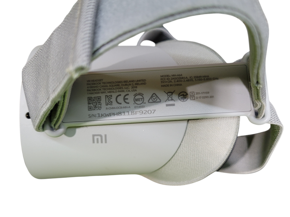 Lot 2x - Oculus Go MH-A64 64GB Standalone Virtual Reality Headset