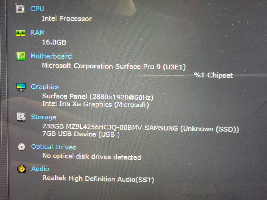 MS Surface Pro 9 2038 | 10-Core i7-1265U @2.7GHz 16GB DDR5 | 256GB SSD - READ