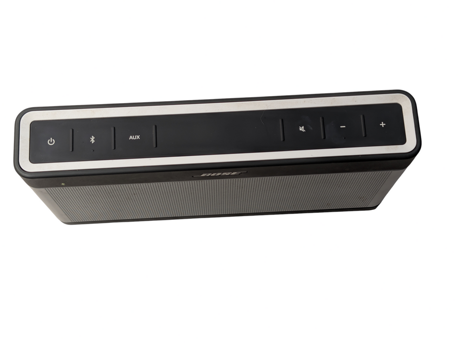 BOSE SoundLink Bluetooth speaker III  -