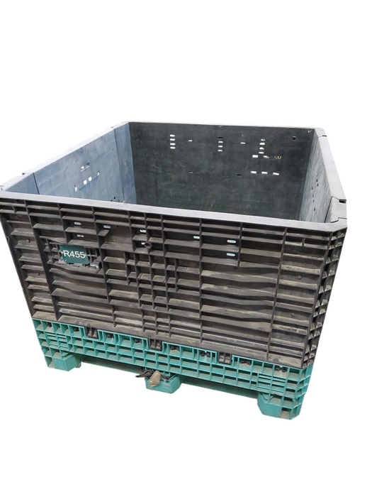 25 Resin Plastic Tote Bins & 1 Resin Pallet 34x48x46 Foldable Gaylord  =