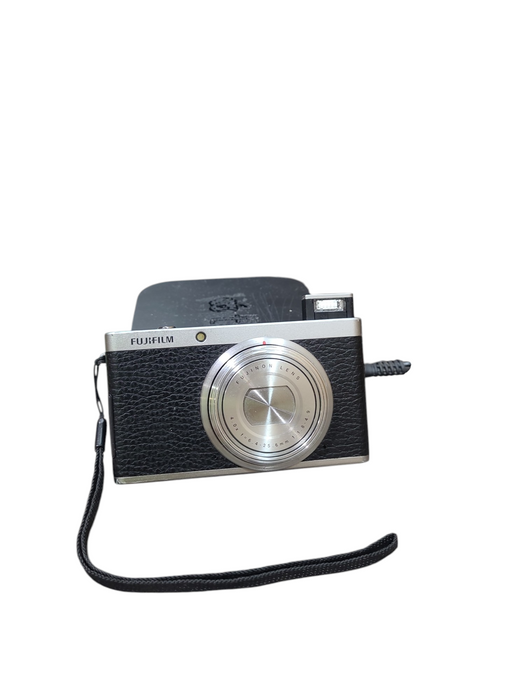Fujifilm XF1 Digital Camera X Series 12.0MP 4x Optical Zoom Silver