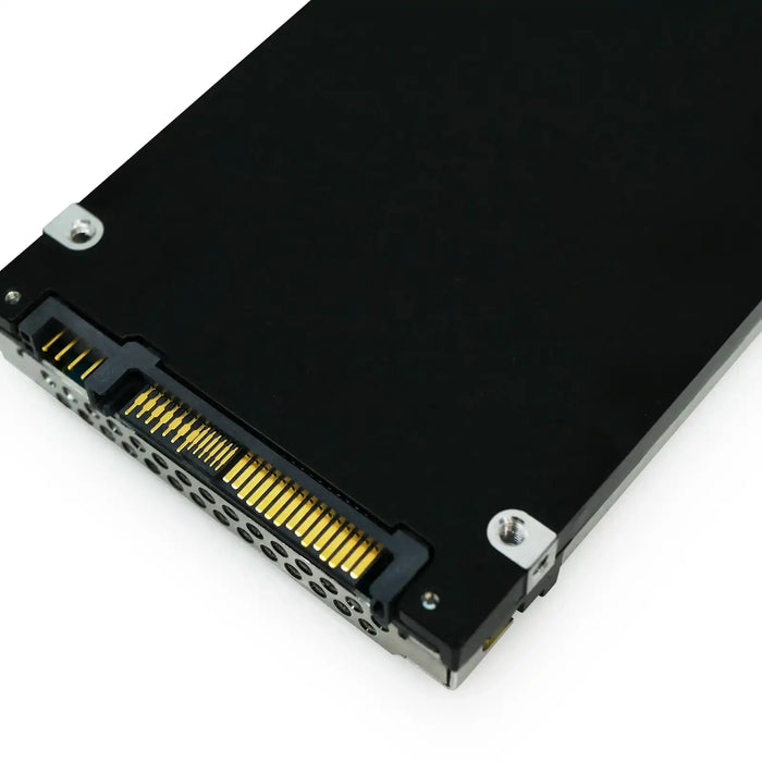 Toshiba/Kioxia PM5-R 3.84TB KPM51RUG3T84 SAS 12Gb/s 2.5" Enterprise SSD Q