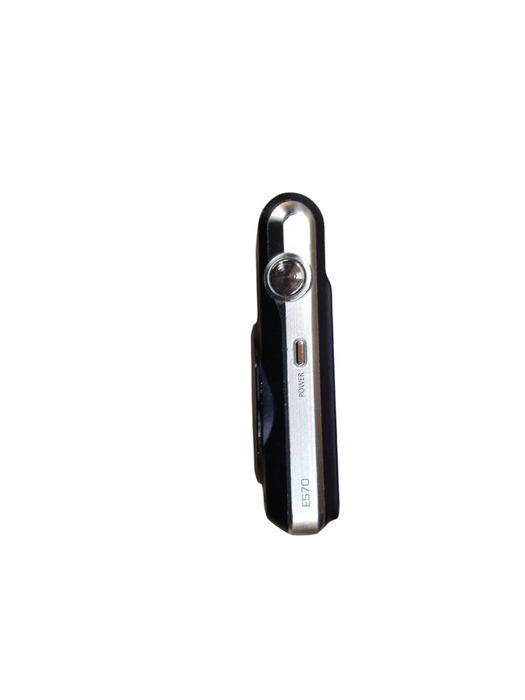 Samsung ES70 12.2MP Digital Camera READ
